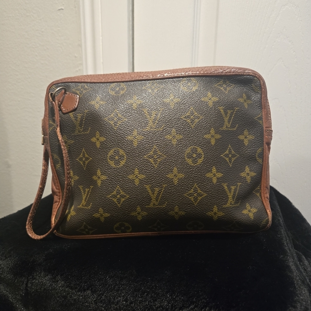 VINTAGE LV POCHETTE CLUTCH HAND BAG MONOGRAM LEATHER